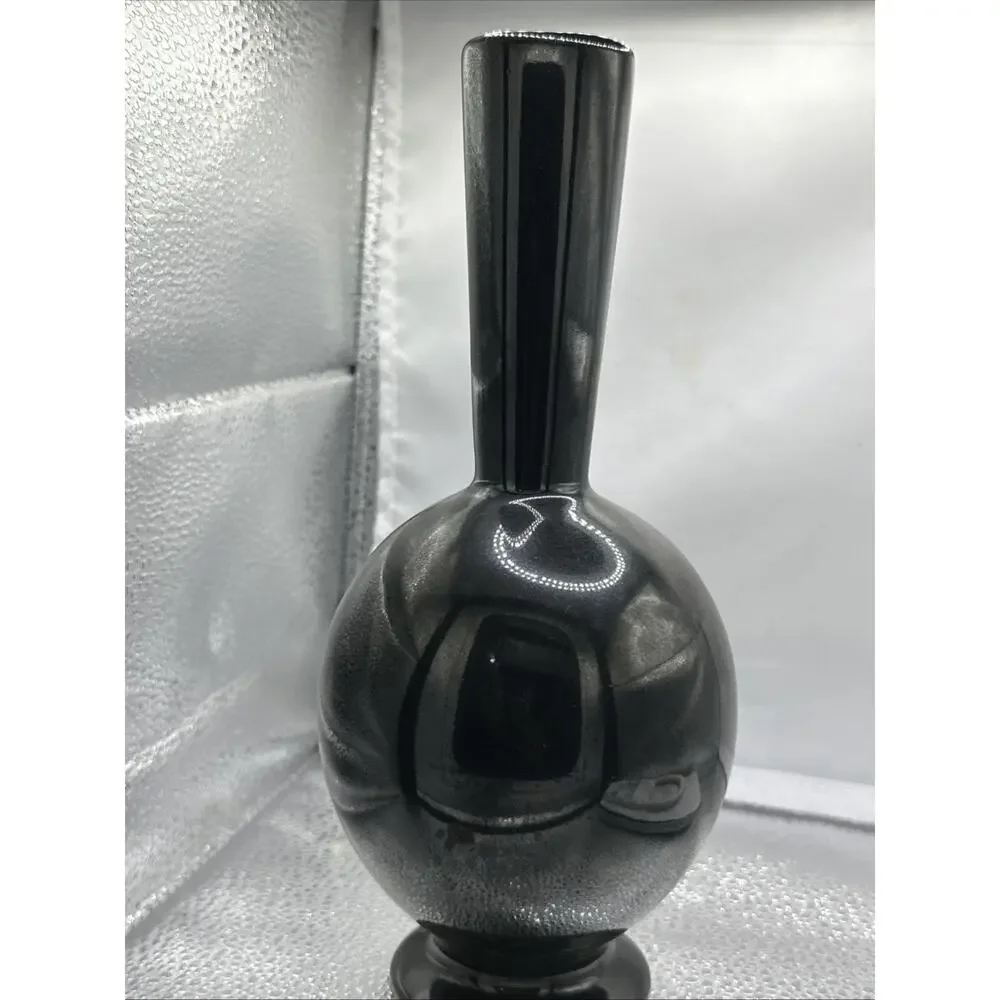 Victoria Hagan Perfect Pieces Porcelain Bud Vase Black EUC‎
